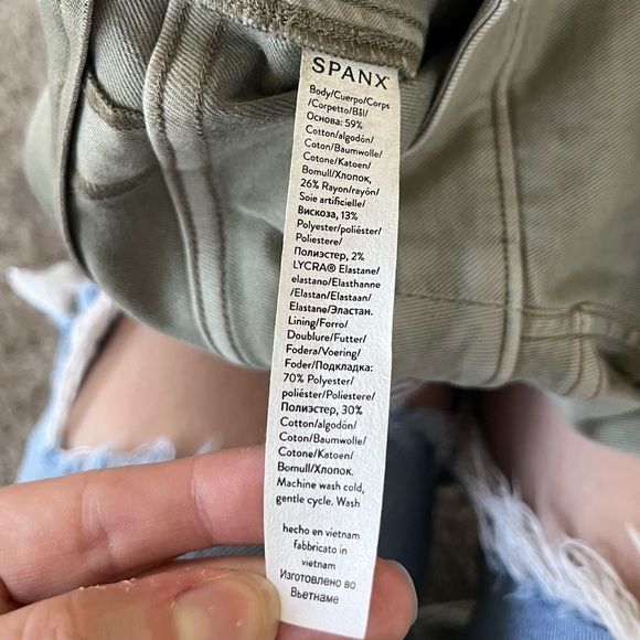 NWT SPANX Stretch Twill Straight Leg Pant in Olive Oil Womens Size M - Picture 13 of 16